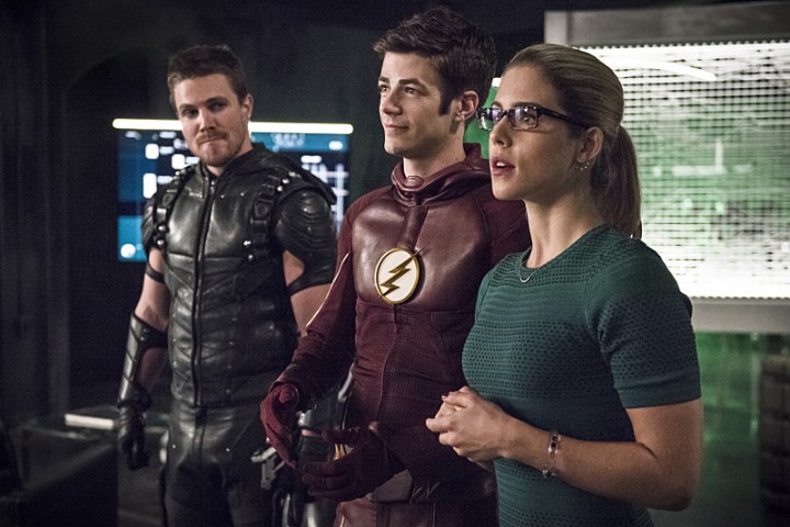 Flash-Arrow-Crossover-6